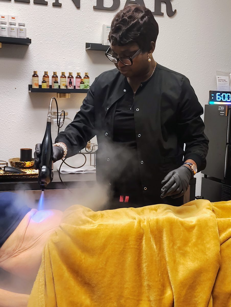 Cryo facial treatment at CryoEmpress Wellness